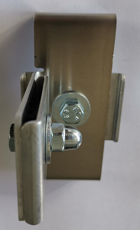 Clamp with fence holder 5 x 10 cm for double rod mat, aluminum