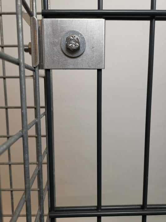 Clamp with fence holder 5 x 5 cm for double rod mat, aluminum