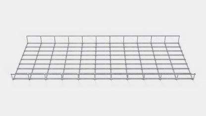 Altura do duto de cabos 110 cm, profundidade 5 cm, tamanho da malha 5 x 10 cm