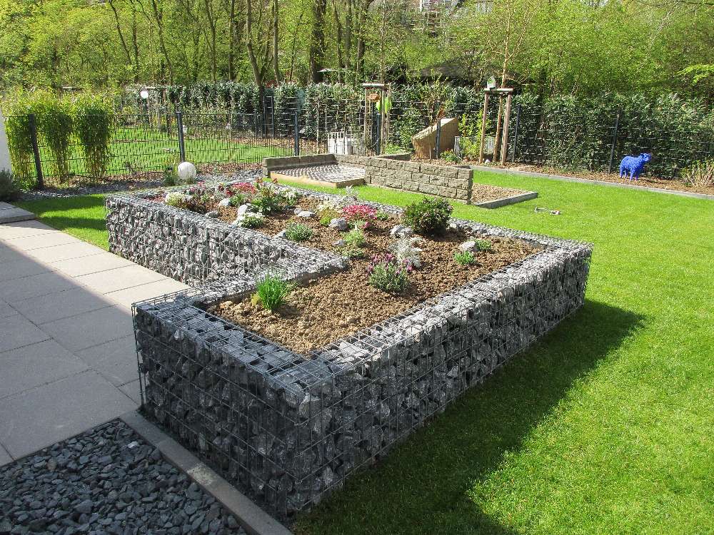 Gabion raised bed made to measure - mesh size 5x10cm
