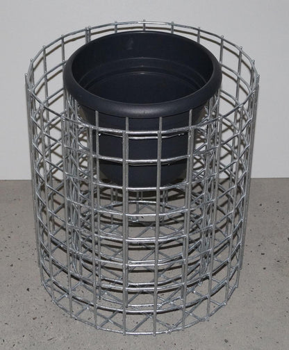 Altura da coluna de flores 42 cm redonda, diâmetro 37 cm, malha 5 x 5 cm, galvanizada a quente incluindo vaso