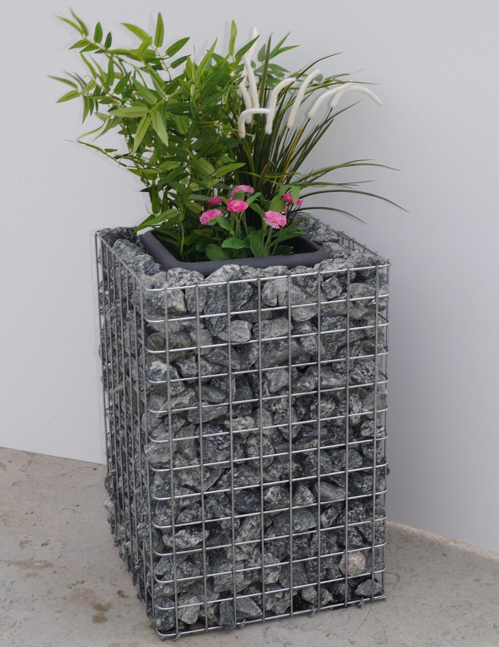 Flower column height 60 cm base area 42 x 42 cm MW 5 x 5 cm, galvanized including pot